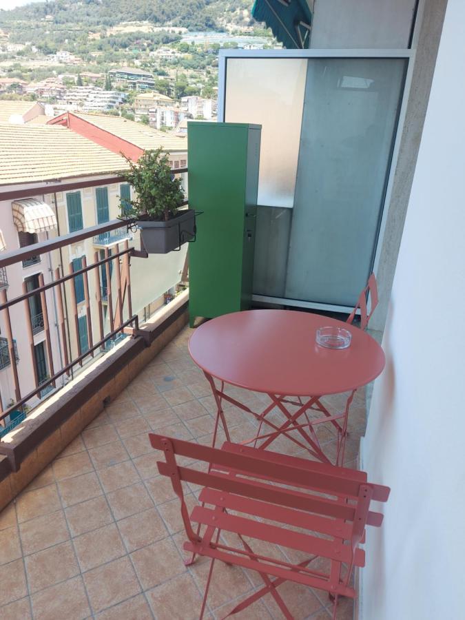 A Spasso Ventimiglia Luaran gambar